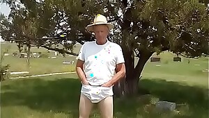 Undress under the tree